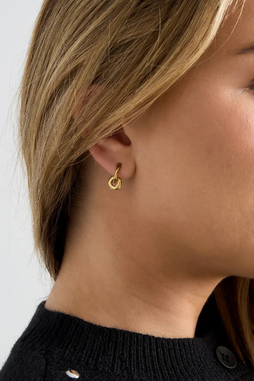 Lola's Gold-Colored Geometric Earrings
