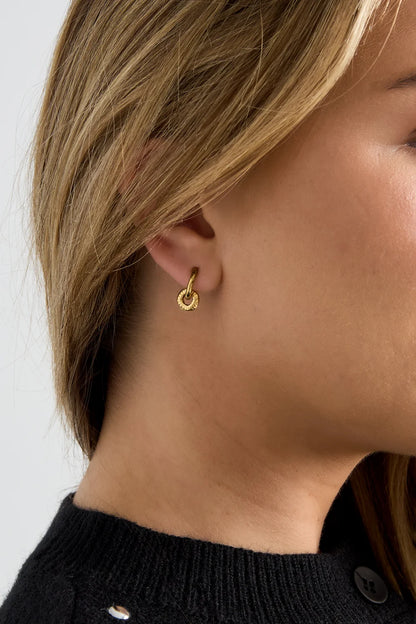 Lola's Goudkleurige Geometrische Oorbellen